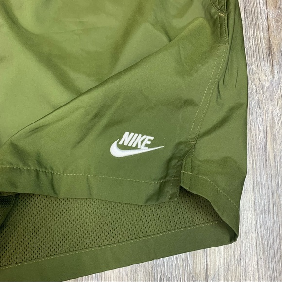 Nike Woven Flow Standard Fit Mid Thigh Length Green Athletic Shorts Size XXL - Picture 5 of 7